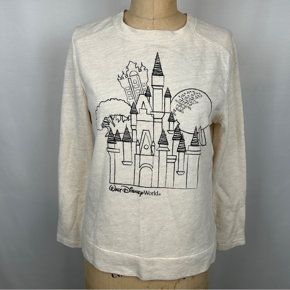 Walt Disney World Cream Long Sleeve Pullover Sweatshirt Castle Design Size Small